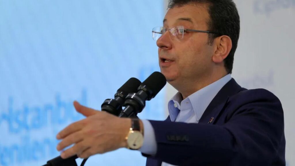 İmamoğlu: Yüzü varsa aynaya bile bakamaz!