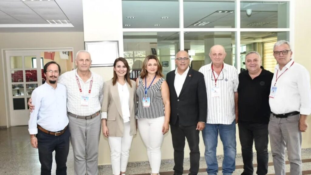 Malkara’da CHP’li belediye meclis üyeleri yerel yönetim eğitimine katıldılar