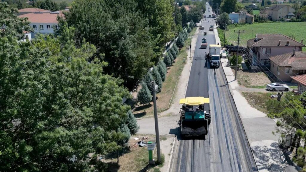 Sakarya’da Eski Ankara Yolu’nun çehresi değişiyor