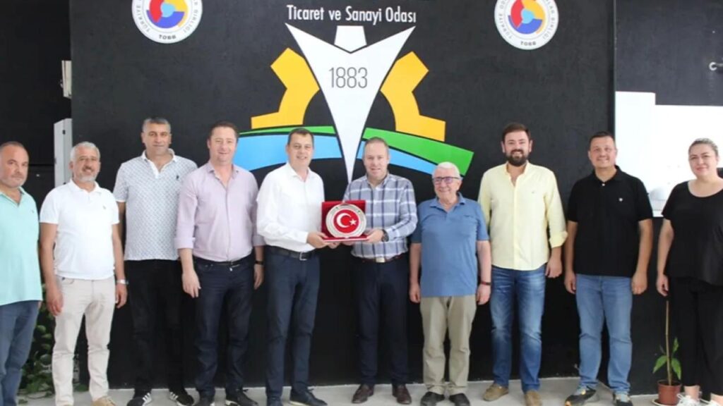 Vecdi Gündoğdu Kırklareli Ticaret ve Sanayi Odası’nı ziyaret etti